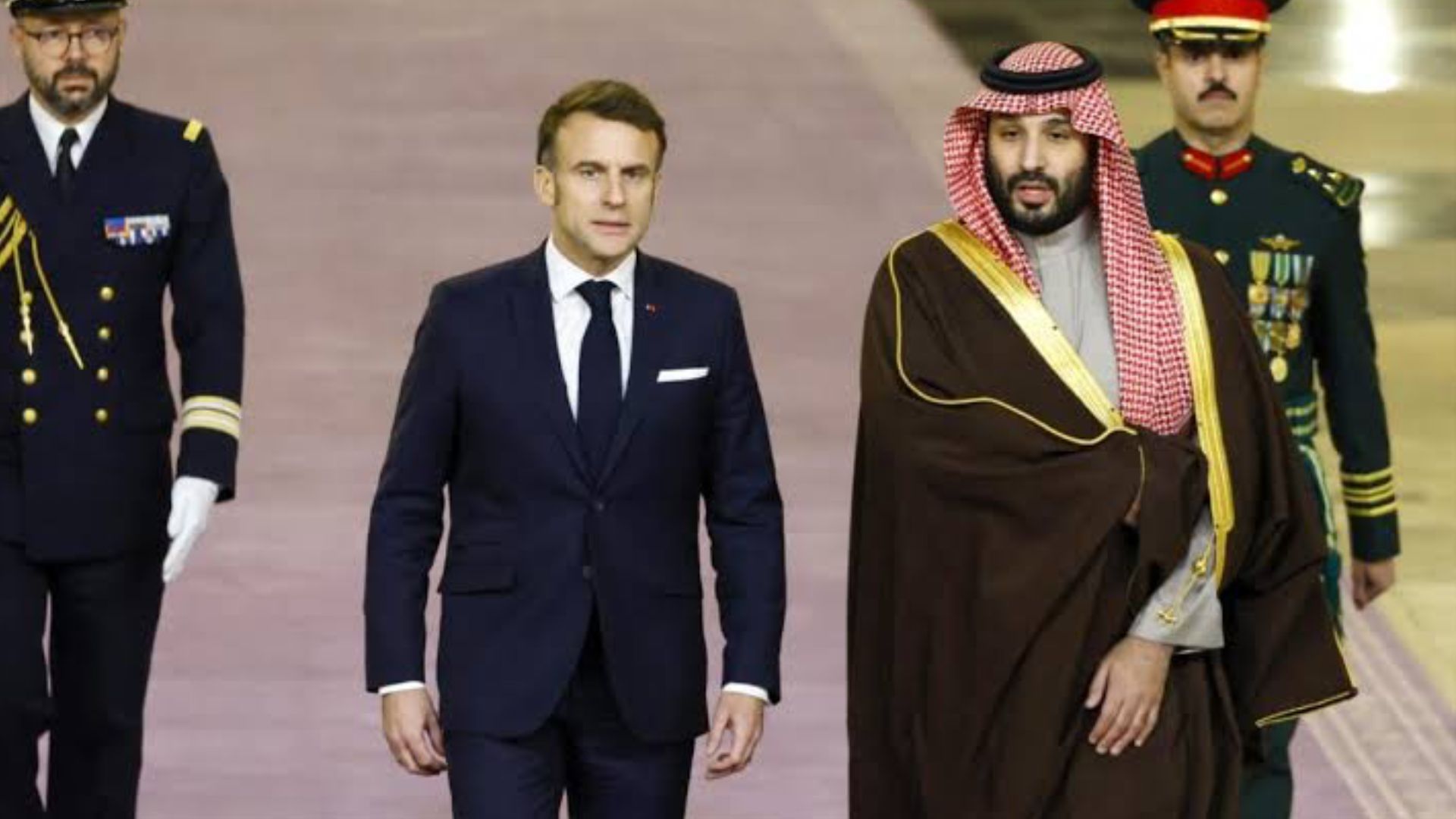 France Begins Implementing Agreement to Protect Saudi Oil Facilities